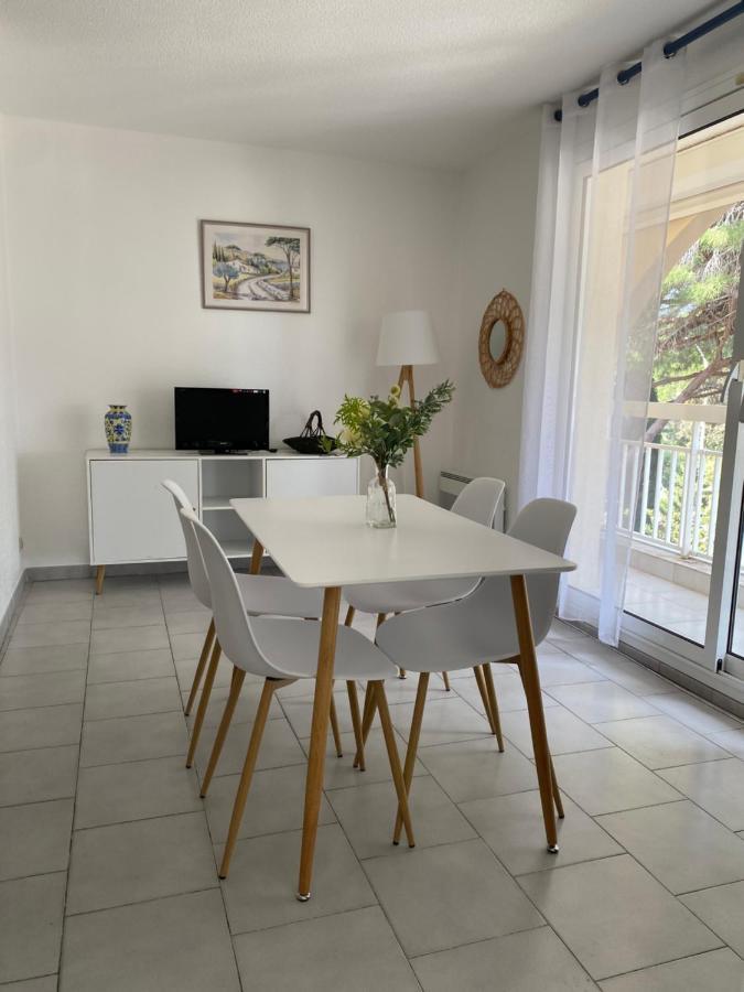 Superbe Appartement Cosy Vue Mer Pieds Dans L'Eau Cavalaire-sur-Mer Exterior foto
